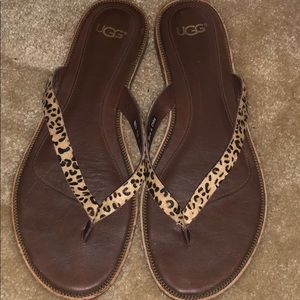 UGG sandal
